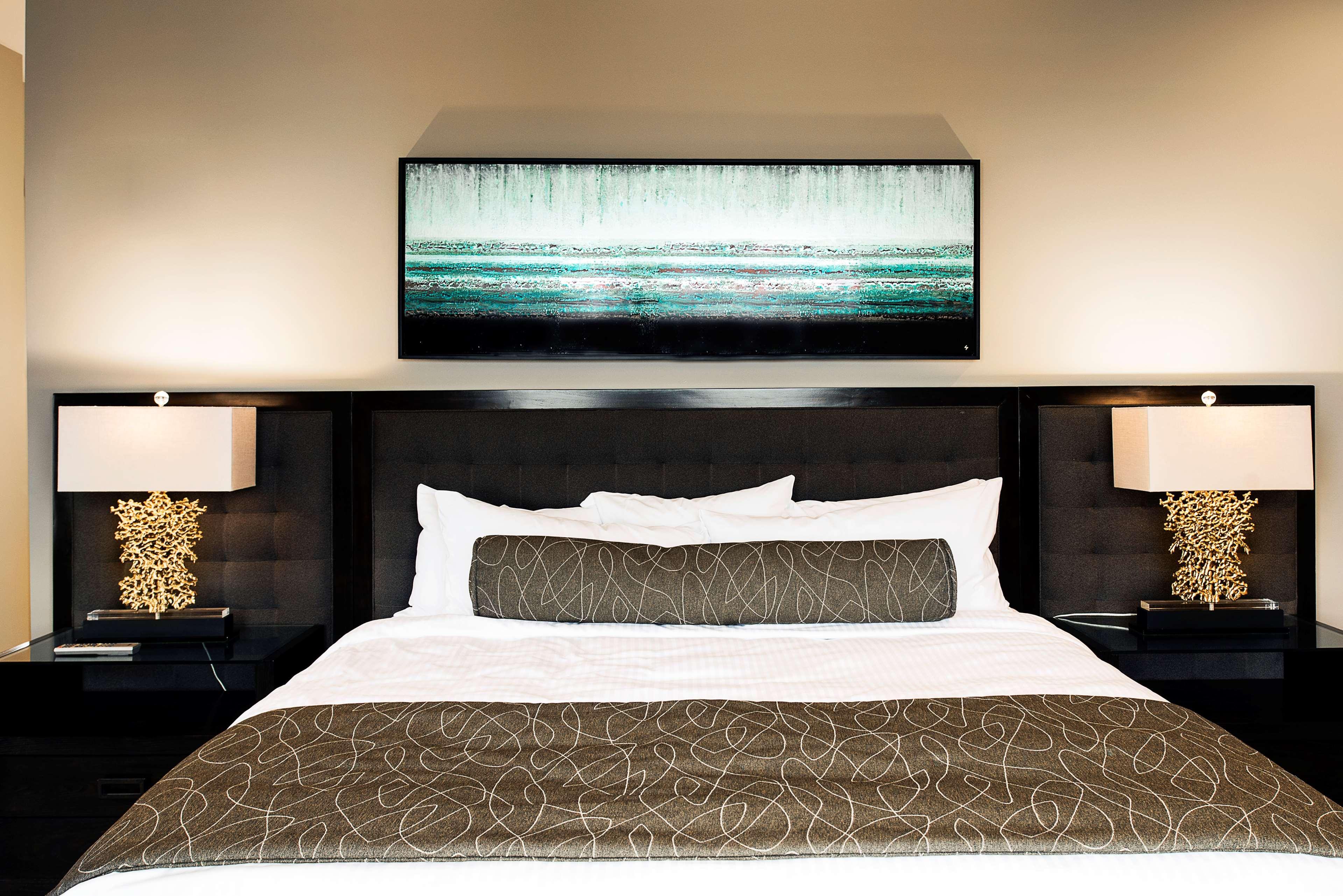 Colcord City, Curio Collection By Hilton Oklahoma City